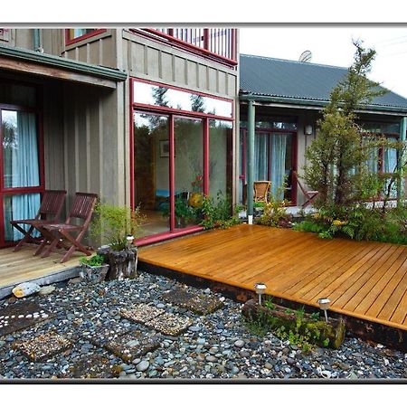 Mahitahi Lodge บรูซเบย์ ภายนอก รูปภาพ