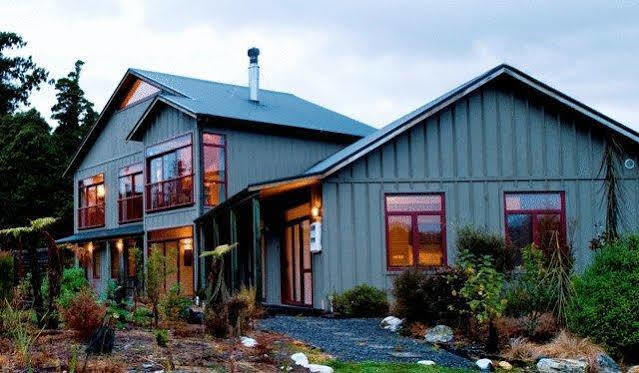 Mahitahi Lodge บรูซเบย์ ภายนอก รูปภาพ